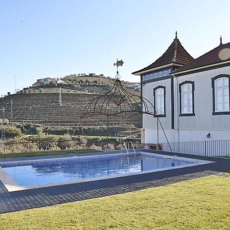 منزل الضيف لاميغو  في Casa De Cambres المظهر الخارجي الصورة
